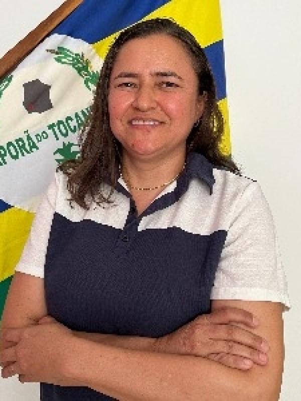 Adriana Pereira Milhomem