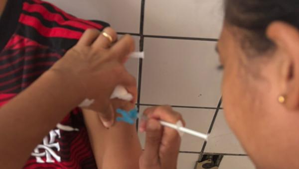 Secretaria de Saúde de Itaporã Realiza Ação de Vacinação e Atualização Cadastral no CEFAA
