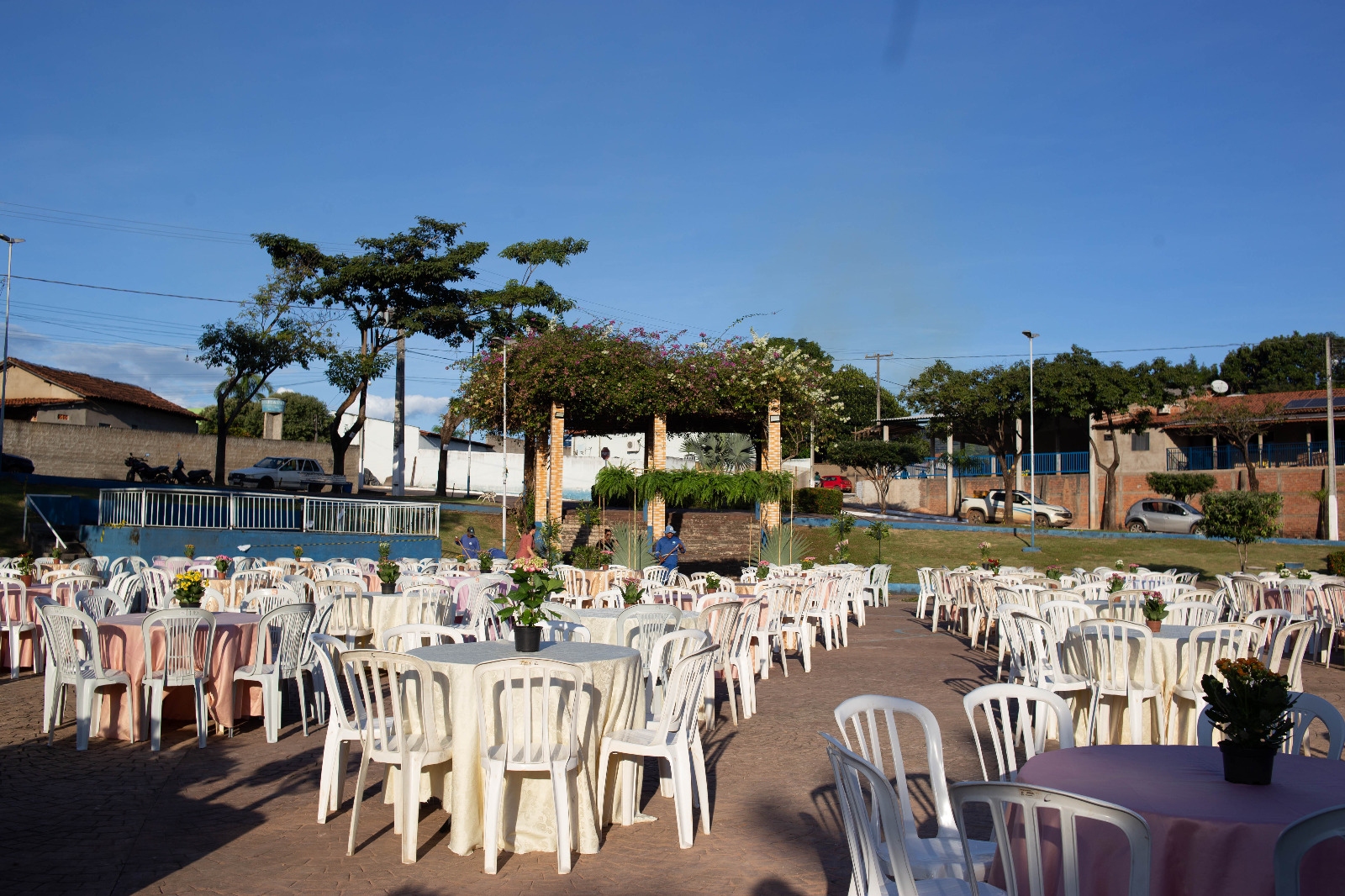 CHÁ DA TARDE EM COMEMORAÇÃO AO DIA DAS MÃES
