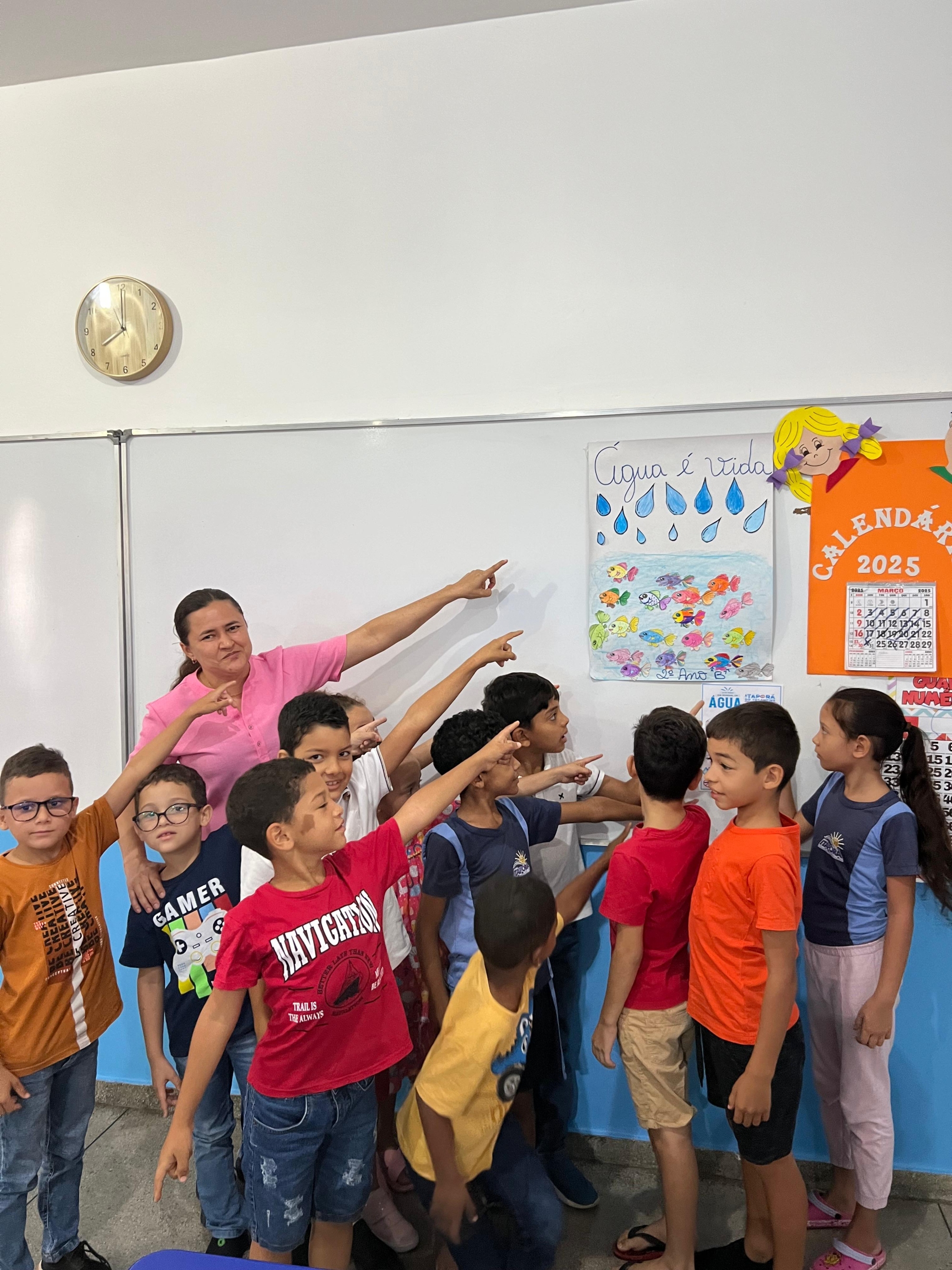 Secretaria Municipal de Meio Ambiente e Turismo promove Ação de Conscientização sobre Preservação da Água na Escola Municipal