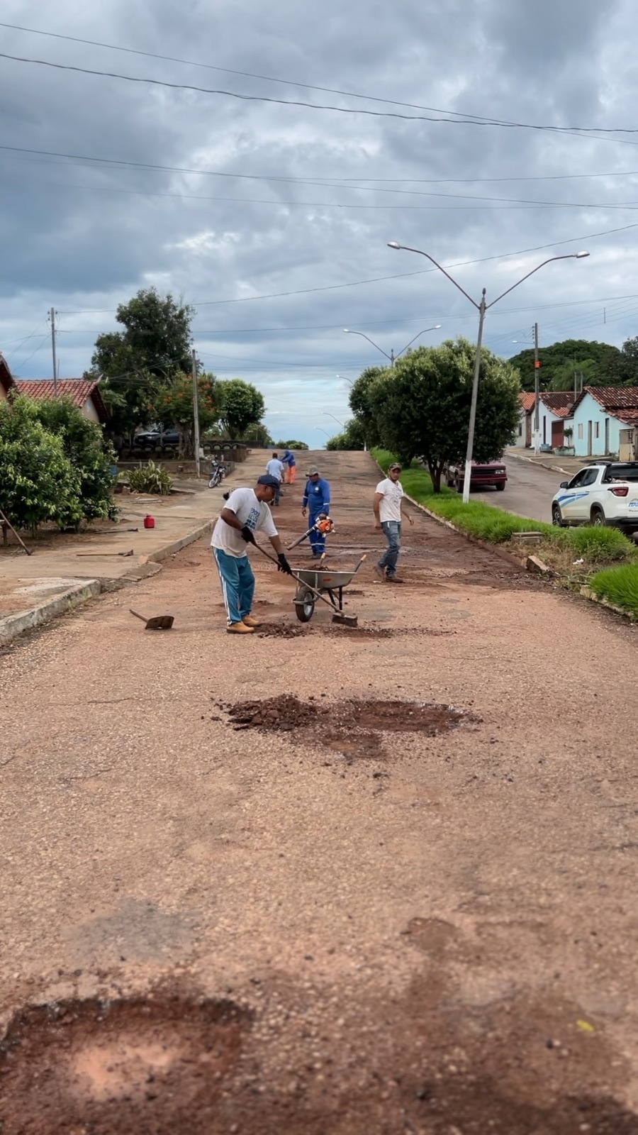 Prefeita Keia Caponi acompanha 