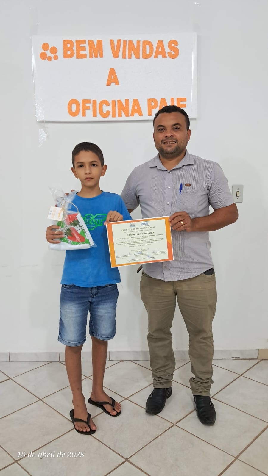 Secretaria Municipal de Assistência Social realiza Entrega de Certificados da Oficina de Pintura em Pano de Prato “Colorindo História”