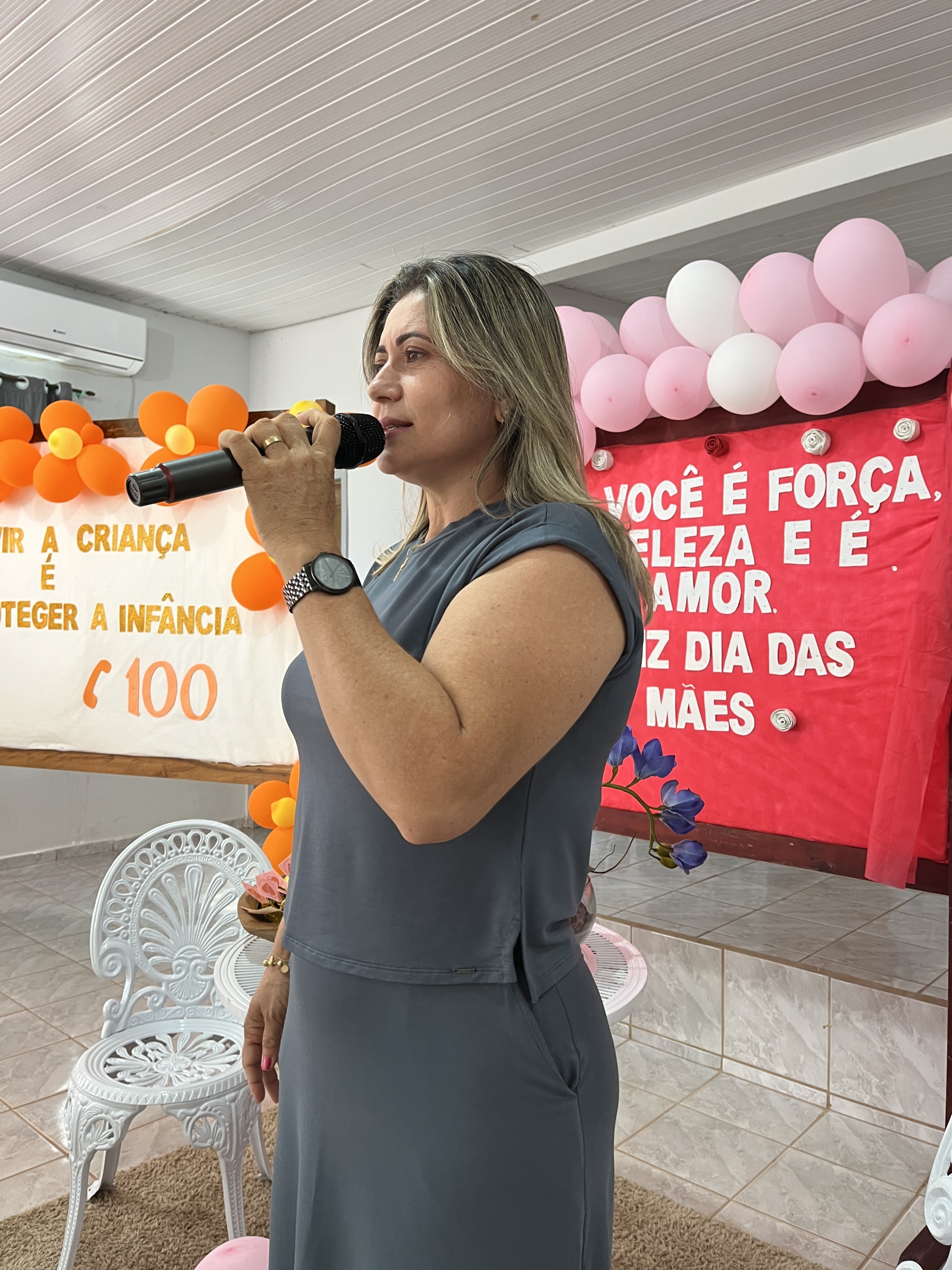 Secretaria Municipal de Assistência Social celebra Dia das Mães no Centro deConvivência do Idoso