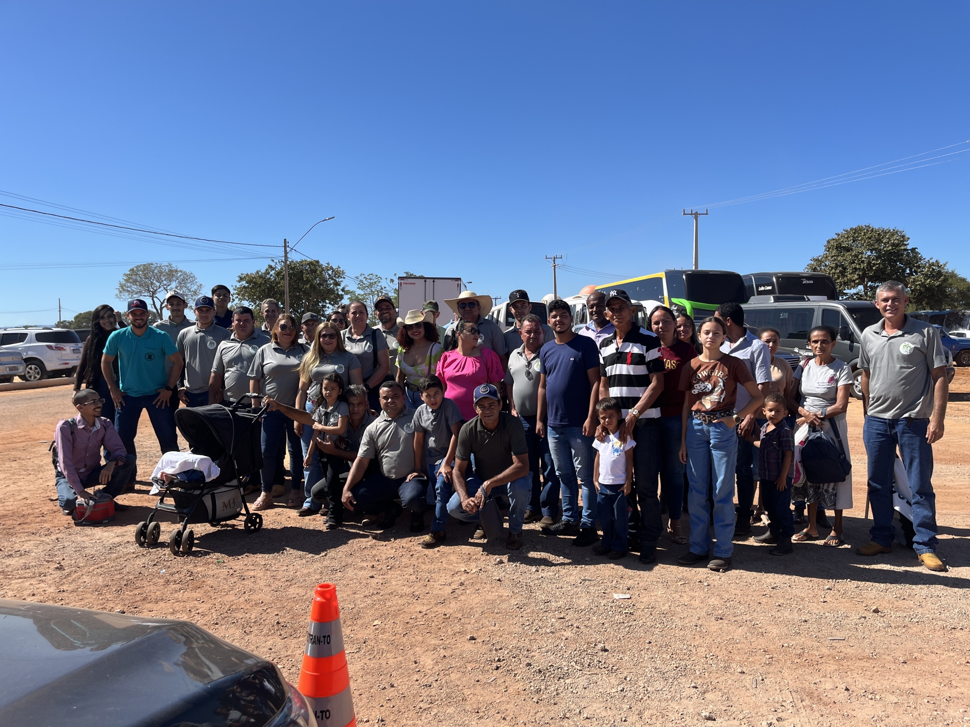 Município participa da AGROTINS 2025 com caravana de produtores e autoridades