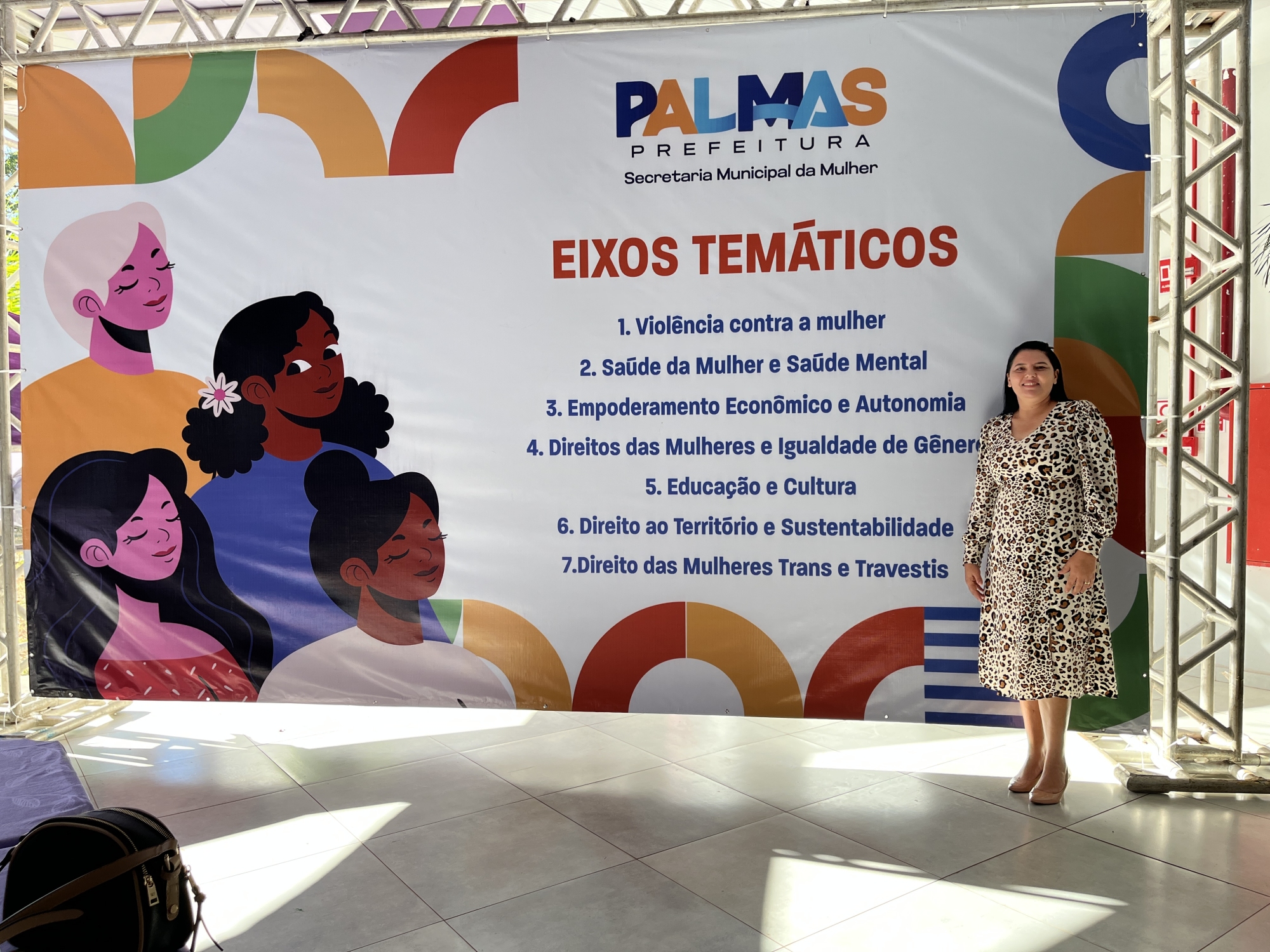 Secretária Eliane Costa e Diretora Valdinéa Ventura reforçam compromisso com políticas para mulheres em Conferência Regional