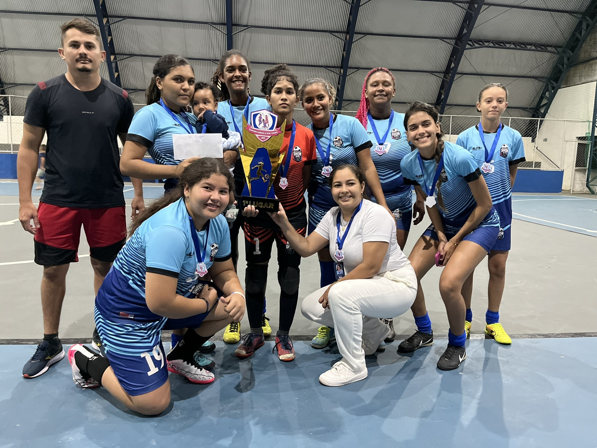 Campeonato de Vôlei e Futsal Feminino Agita o Ginásio Municipal
