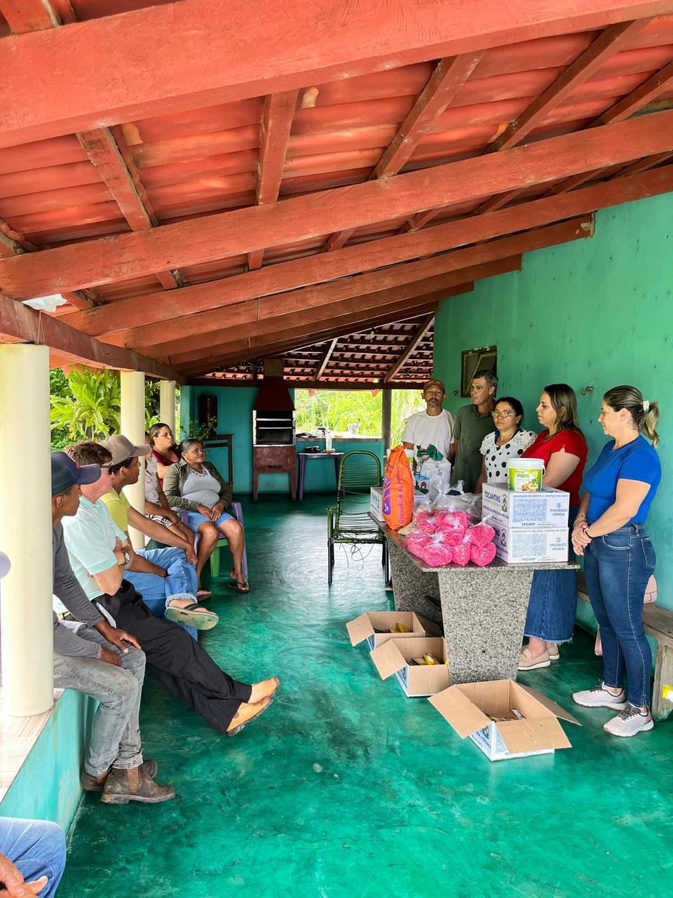 Prefeitura entrega sementes do 