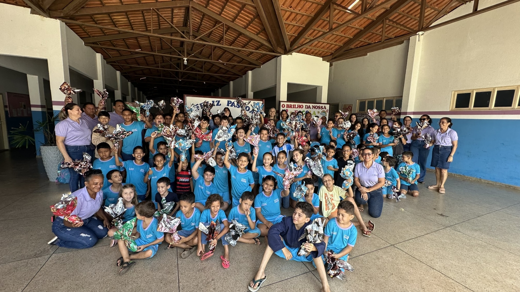 Páscoa em Itaporã: Prefeitura Celebra com Entrega de Ovos aos Servidores