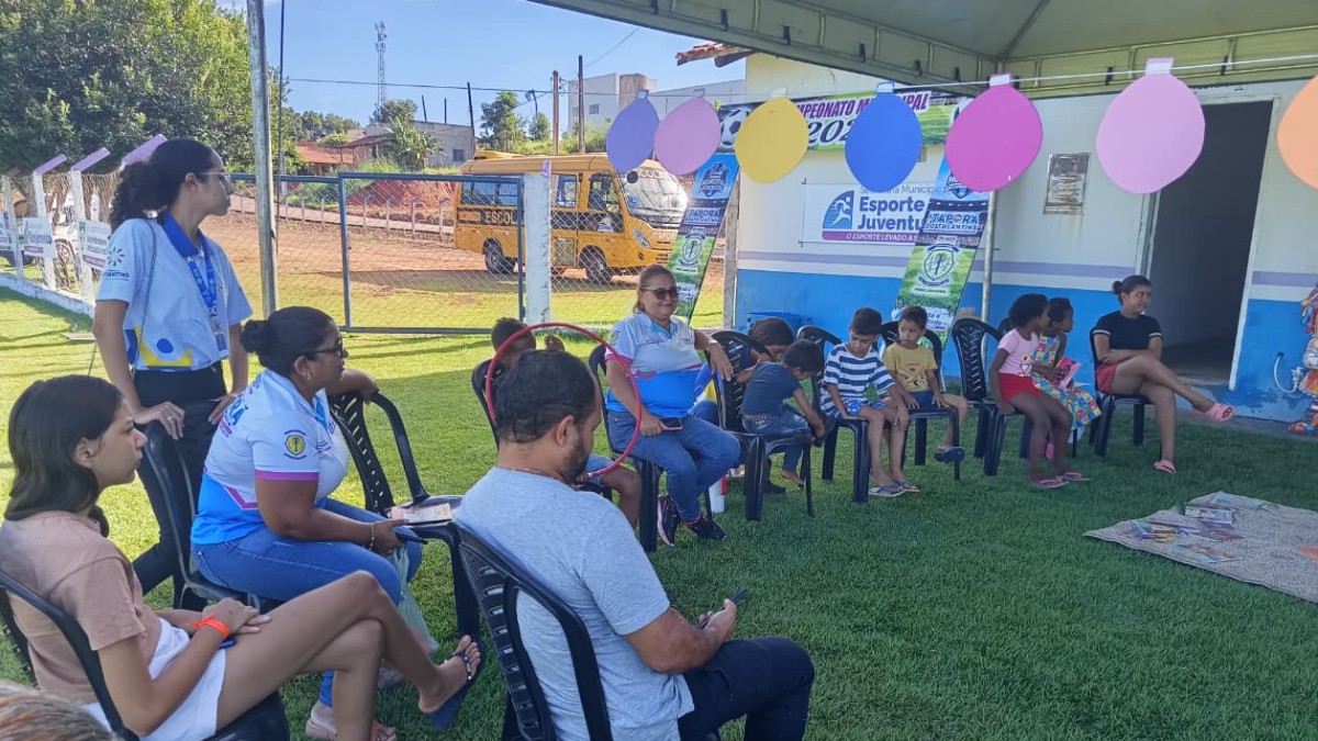 Prefeitura de Itaporã celebra o Dia do Livro com "Piquenique Literário" para crianças do SCFV